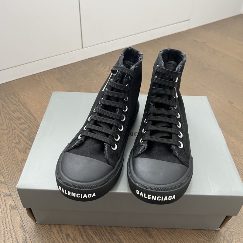 Balenciaga Sneakers